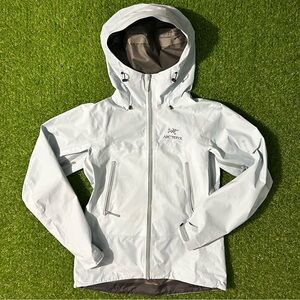Arc'teryx Womens Arcteryx Baby Blue SL Beta Shell Jacket Size XS